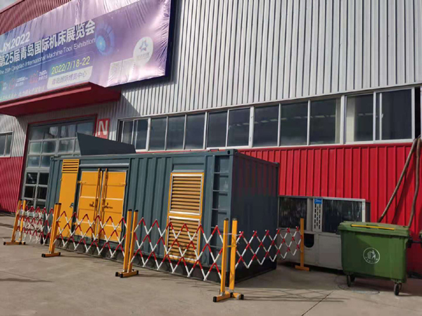 西市一起发电机滑环环火停机事件分析报告