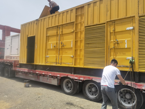 西市发电机出租100KW发电机需要什么规格的电缆线?